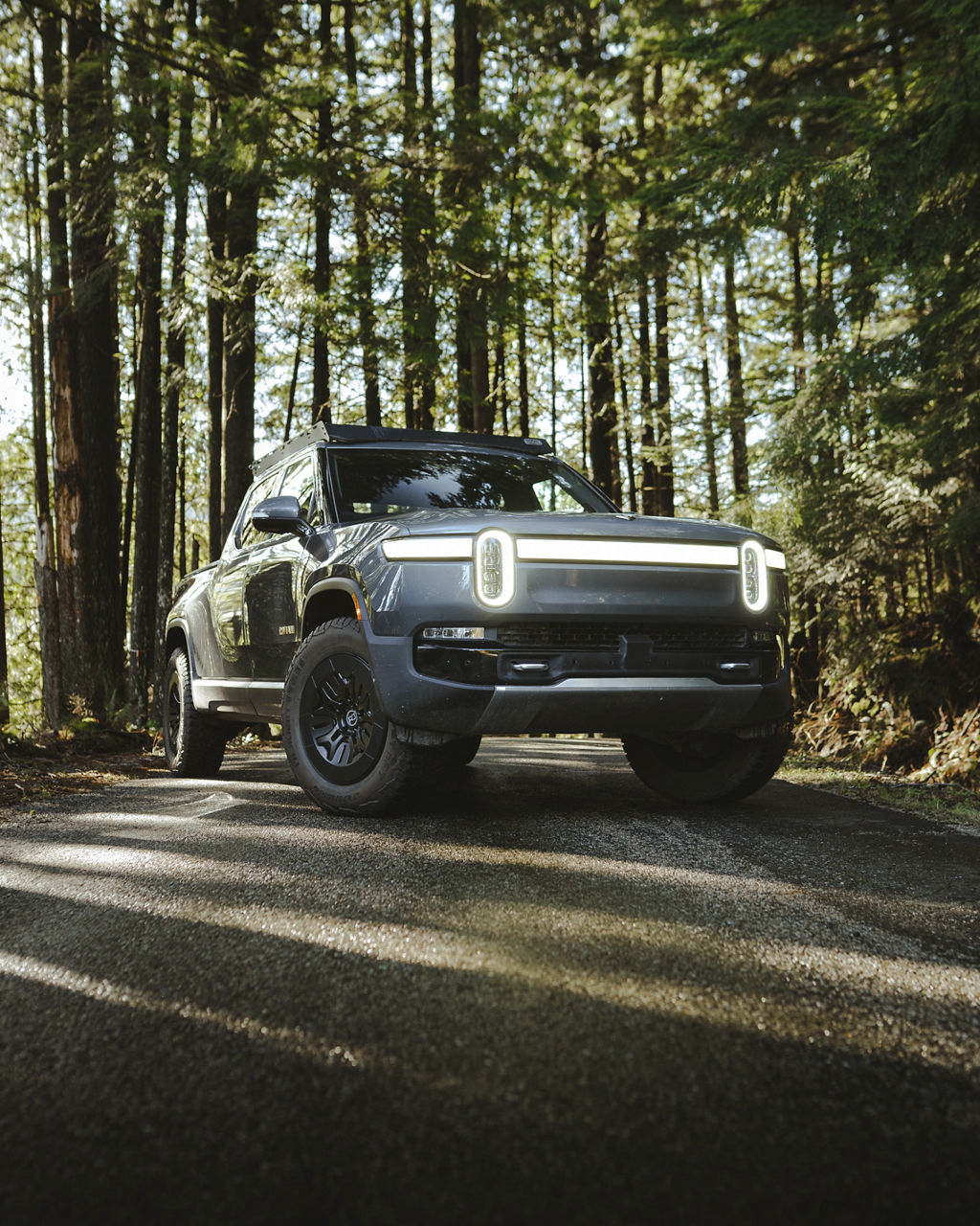 2024 Rivian R1T on 20x8.5 Black Rhino Rockledge forged wheels