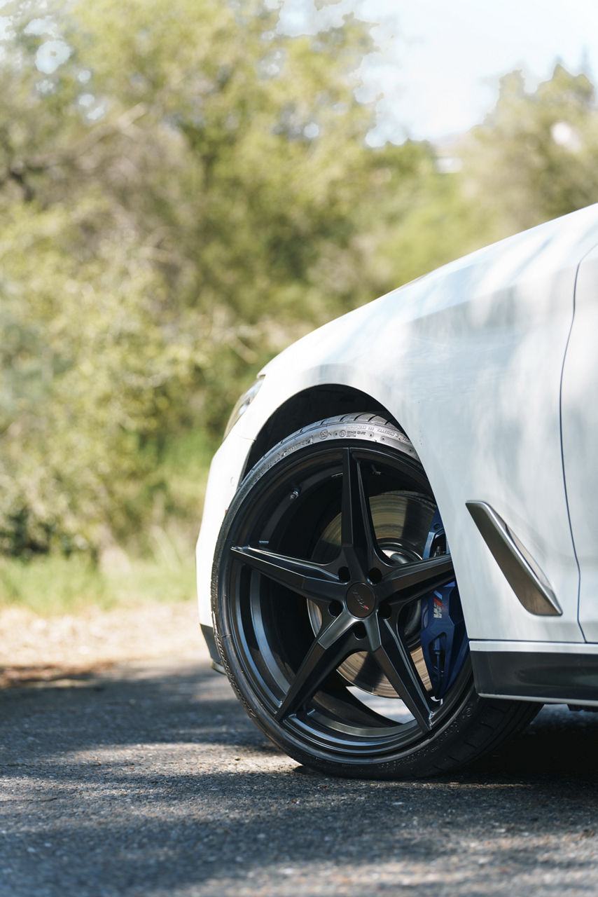 2020 BMW M550i on TSW Esprit wheels with 285/30R20 rear tires