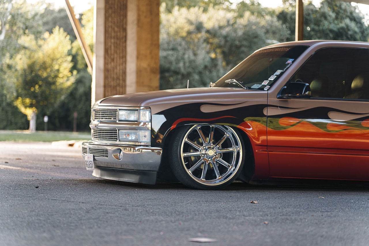 1994 Chevrolet Silverado with 22x9 front and 22x11 rear US Mags Rambler wheels
